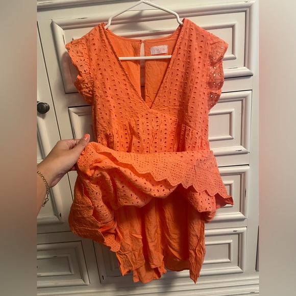 Peach Romper. Brand new Never Worn. NWOT - Picture 8 of 12